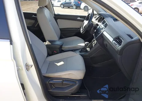 2018 Volkswagen Tiguan 2.0T Se/2.0T Sel from USA, damaged, VIN 3VV3B7AX4JM057698